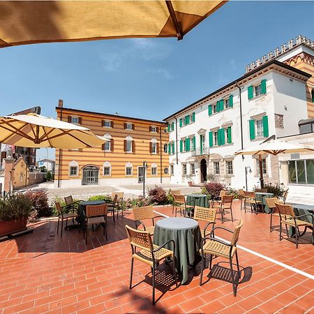 Hotel Villa Malaspina Кастел д'Ацано Екстериор снимка