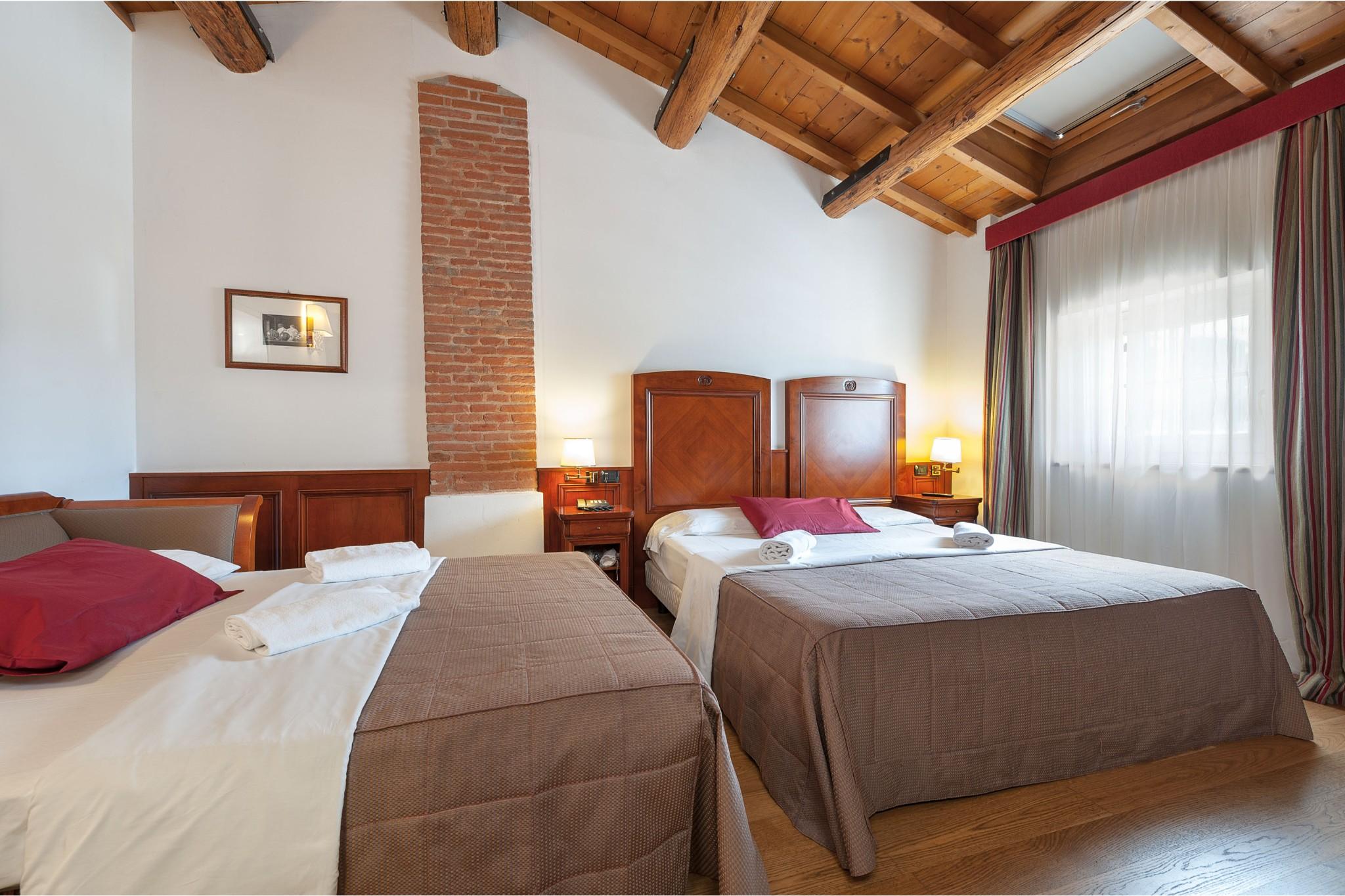 Hotel Villa Malaspina Кастел д'Ацано Екстериор снимка